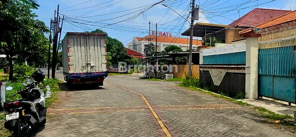 image UNTUK TINGGAL DAN TEMPAT KERJA NYAMAN DI CITARUM SEMARANG (2)