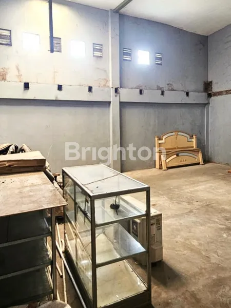 image UNTUK TINGGAL DAN TEMPAT KERJA NYAMAN DI CITARUM SEMARANG (8)