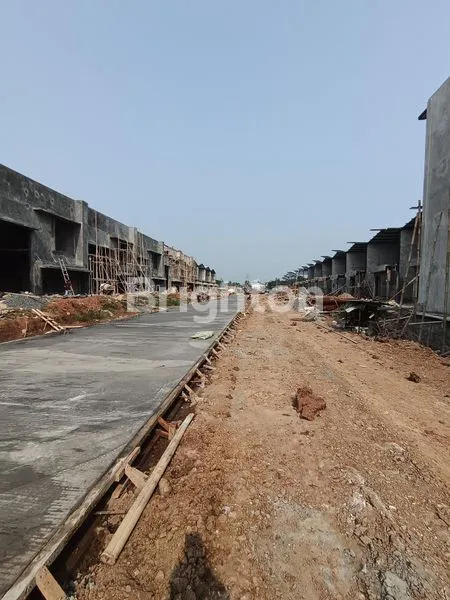 image GUDANG BARU DEKAT TOL BSD BARAT (4)