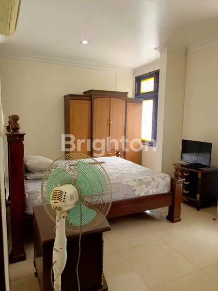 image RUMAH MEWAH 4 KT DI LIPPO KARAWACI (7)