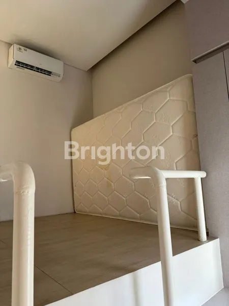 image RUMAH BARU BSD, 3 KT FULL FURNISH SIAP HUNI (2)