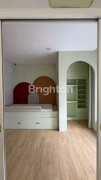 image RUMAH HOEK KEMBANGAN PURI SEMI FURNISH INTERIOR CA (3)