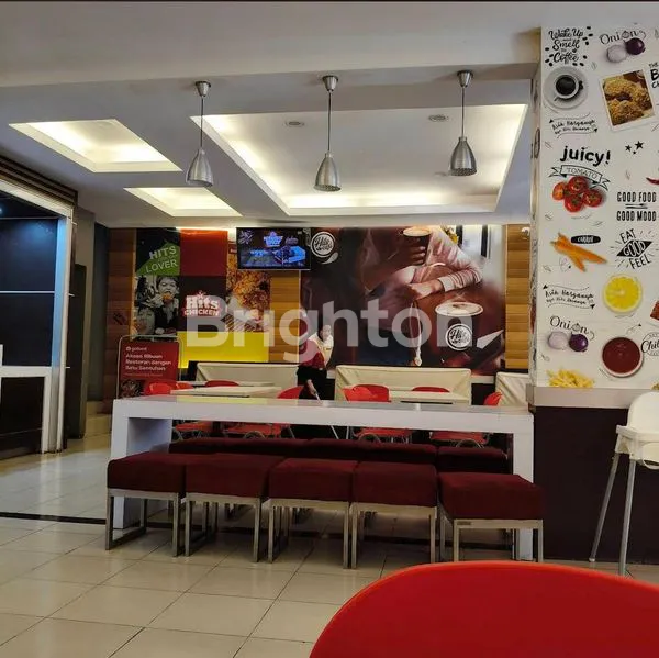 image 2 RUKO BERJAJAR- 2 LANTAI SUPER STRATEGIS DI JALAN WAHID HASYIM, KEDIRI (2)