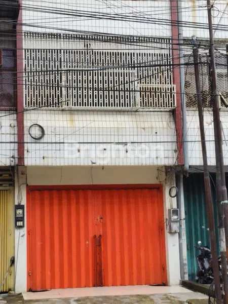 image RUKO STRATEGIS 3 LANTAI DI JALAN ANDALAS (1)