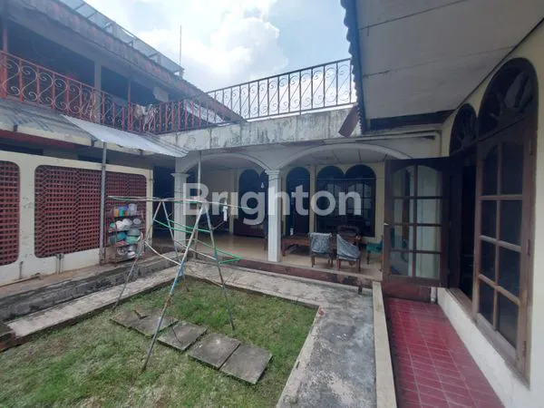 image TANAH LUAS 540M² SHM DAN BANGUNAN 320 DI PESANGGRAHAN. (6)