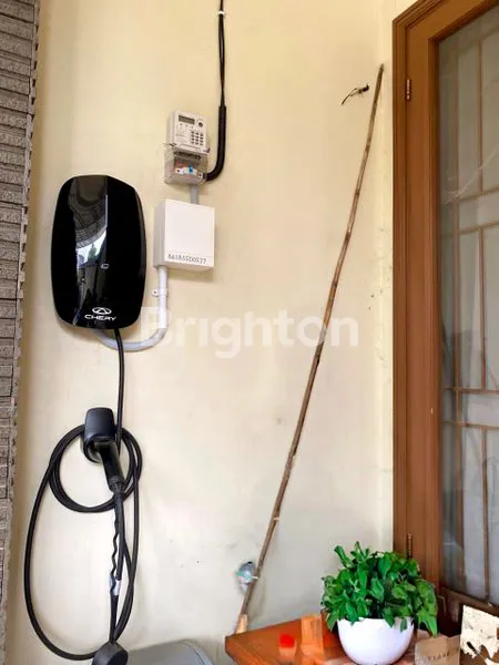 image RUMAH NYAMAN 2½ LANTAI CARPORT ROW JALAN 1½ MOBIL DI SUNTER AGUNG JAKARTA UTARA (7)