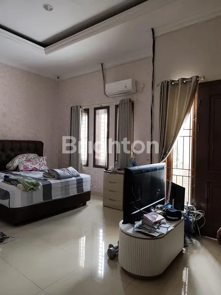 image RUMAH NYAMAN 2½ LANTAI CARPORT ROW JALAN 1½ MOBIL DI SUNTER AGUNG JAKARTA UTARA (5)