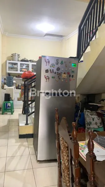 image RUMAH 2 1/4LANTAI SIAP HUNI LOKASI STRATEGIS. (2)