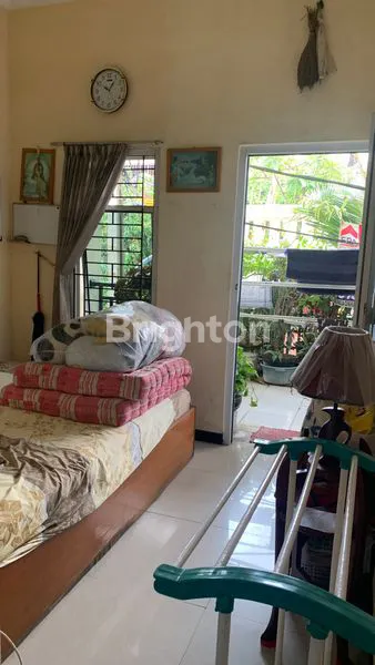 image RUMAH 2 1/4LANTAI SIAP HUNI LOKASI STRATEGIS. (6)