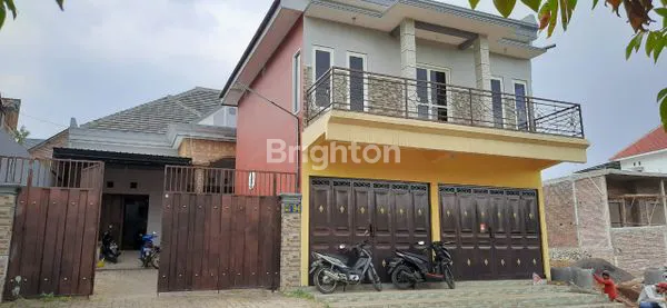 image RUMAH MEWAH 4 KT, GARASI 5 MOBIL DI WAGIR (1)
