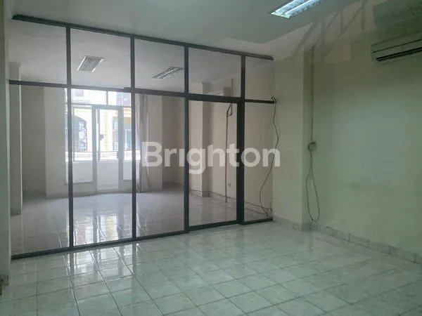 image RUKO SIAP USAHA DI CENGKARENG, LT 63M² (3)