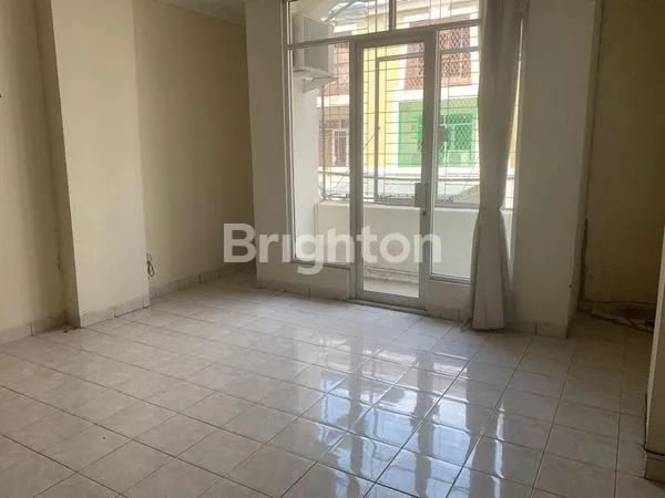 image RUKO SIAP USAHA DI MUTIARA TAMAN PALEM CENGKARENG JAKARTA BARAT (2)