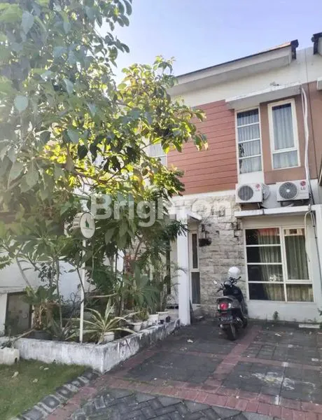 image RUMAH 2 LANTAI SIAP HUNI - PURI SURYA JAYA (1)