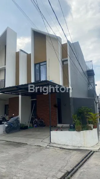 image RUMAH 2 LANTAI DI SARIWANGI REGENCY 2 , 3+1 KT, SHM (1)