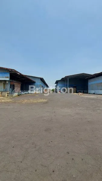 image LAHAN PABRIK ( TANAH + BANGUNAN ) NOL JALAN RAYA PROVINSI KRIAN - MOJOSARI, NGRAME, KEC. PUNGGING, KAB. MOJOKERTO, JAWA TIMUR. AKSES NOL JALAN RAYA PROVINSI TRUK TRAILER 40\" (6)
