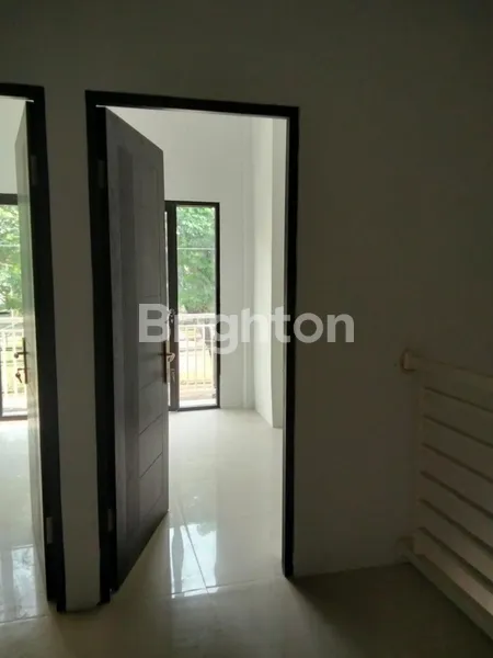 image DIJUAL MURAH RUMAH 2 LANTAI, KERTOMENANGGAL-SURABAYA (6)