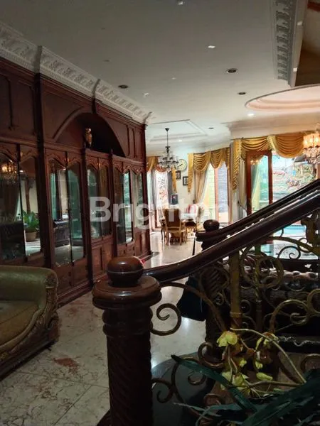 image RUMAH 2.5 LANTAI LT 316M² DI KG TIMUR (4)