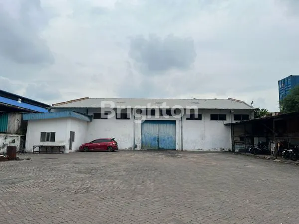 image GUDANG KALIMAS BARAT SURABAYA UTARA. DEKAT PELABUHAN TANJUNG PERAK - JALAN RAJAWALI - JEMBATAN MERAH - PESAPEN - KEBALEN - KEMBANG JEPUN - VETERAN, DLL. (1)