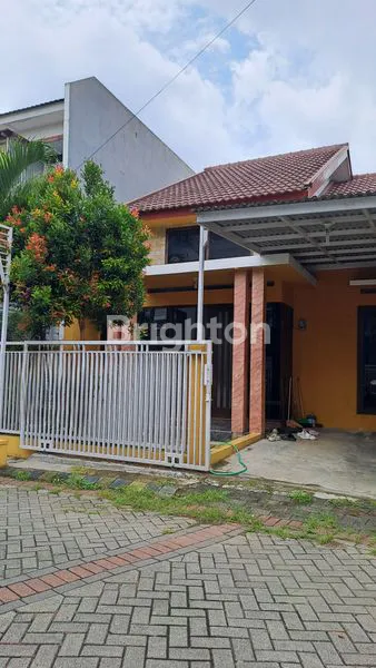 RUMAH 3 KAMAR DI LOKASI MAHASISWA JL. CANDI MENDUT MALANG