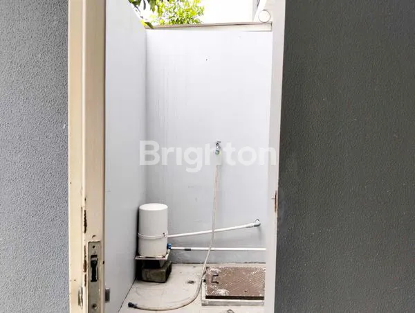 image ROYAL RESIDENCE SERENADE WIYUNG SURABAYA SEWA (8)