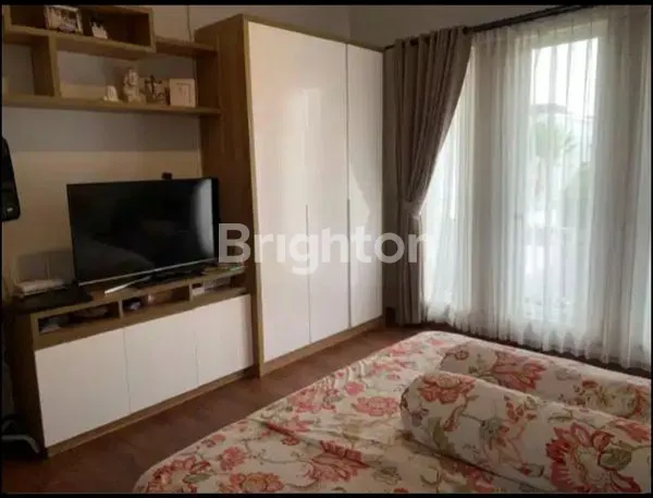 image RUMAH 3 LANTAI DI BINTARO, DEKAT BXC (4)