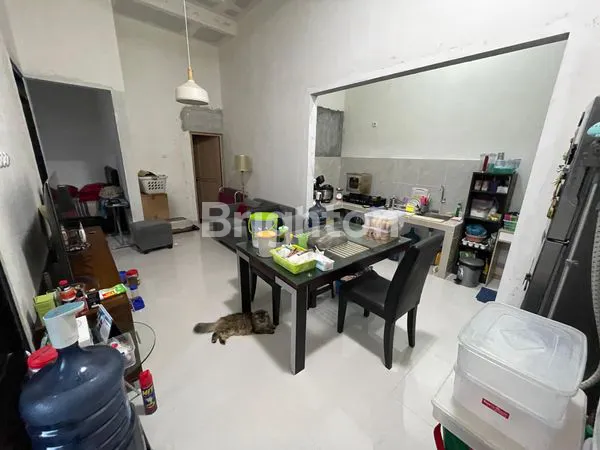 image HARGA MURAH RUMAH SIAP HUNI DEKAT AMESTA LIVING  PETRA ACITYA KAMPUS UPN DAN POLTEK PELAYARAN UINSA DAN TOLL JUANDA (4)