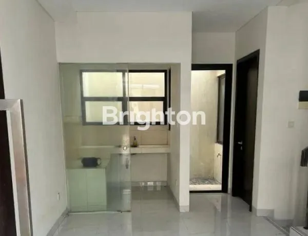 image RUMAH 2LT SHM DI LAVON SWANCITY, 3KT (3)