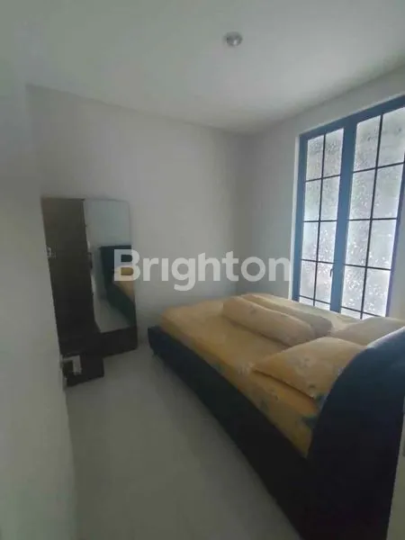 image JUAL RUMAH 2 LANTAI DI CITRALAND DRIYOREJO (6)