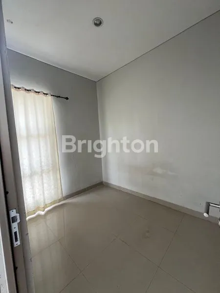 image DIJUAL RUMAH GRAND BEKASI, POSISI HOOK LOKASI STRATEGIS, NYAMAN, COCOK HOBI UNTUK BERKEBUN (2)