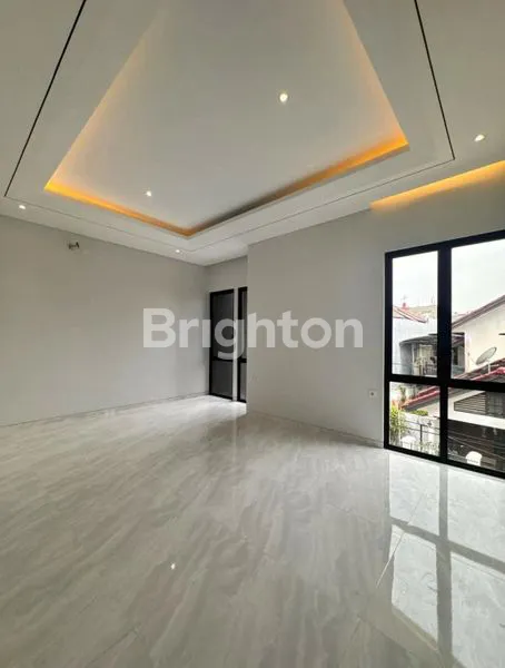 image NEW HOUSE MANYAR 2 LANTAI MODERN INDUSTRIAL (6)