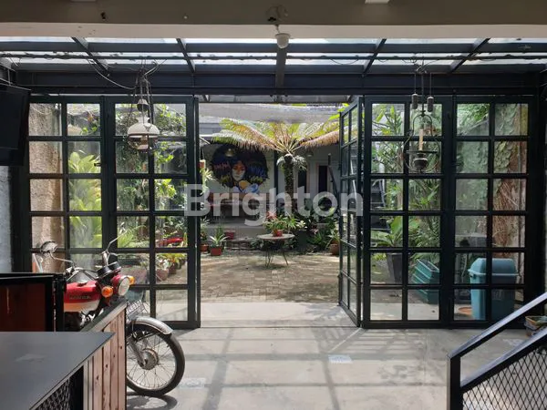 image TWO IN ONE RUMAH SIAP HUNI & READY TEMPAT USAHA(EKS CAFE) DI KOMP PURI DAGO, ARCAMANIK BANDUNG (2)