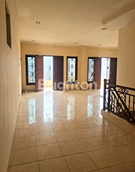 image RUMAH BESAR (6)