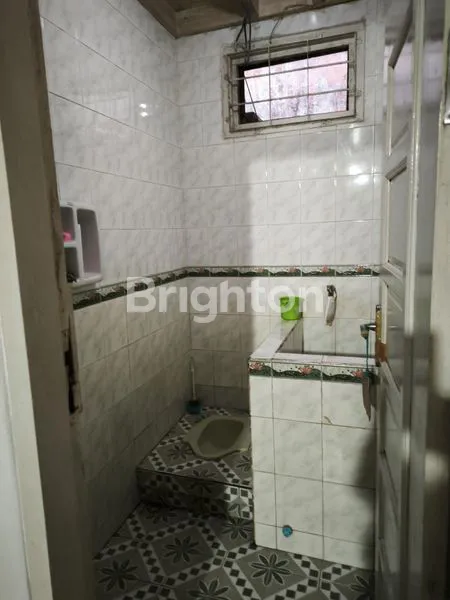 image DIJUAL RUMAH DENGAN MEZZANINE DI SAMARINDA (4)