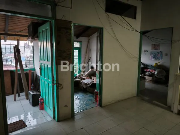 image DIJUAL RUMAH DENGAN MEZZANINE DI SAMARINDA (6)