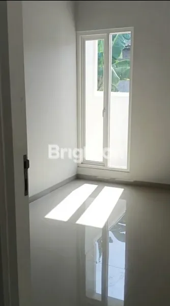 image RUMAH DIJUAL DI TAMBAK MEDAYU SURABAYA (3)