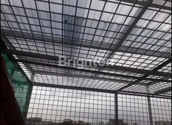 image RUMAH 2½ LANTAI DI JEMBATAN DUA GROGOL, BELAKANG PASAR JEMBATAN DUA, JAKARTA BARAT (7)