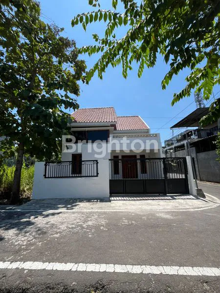 image RUMAH SIAP HUNI, DEKAT KAMPUS & FASILITAS (1)