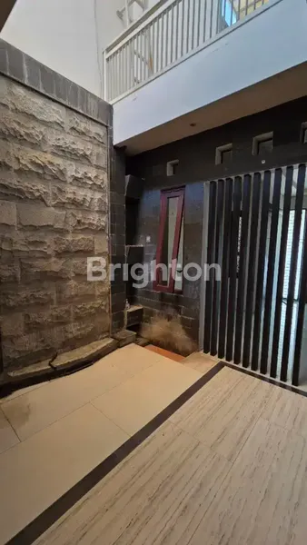 image  RUMAH WISMA LIDAH KULON DEKAT UNESA LIDAH, DEKAT PAKUWON MALL, DEKAT MCD (6)