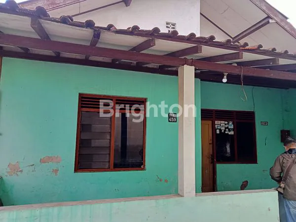 image RUMAH SIAP HUNI, STRATEGIS, AKSES MOBIL, HANYA 4 MENIT KE TUGU YOGYAKARTA. (3)