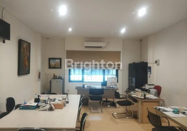 image STRATEGIS! RUKO 3 LT DI GATSU TIMUR DENPASAR (3)