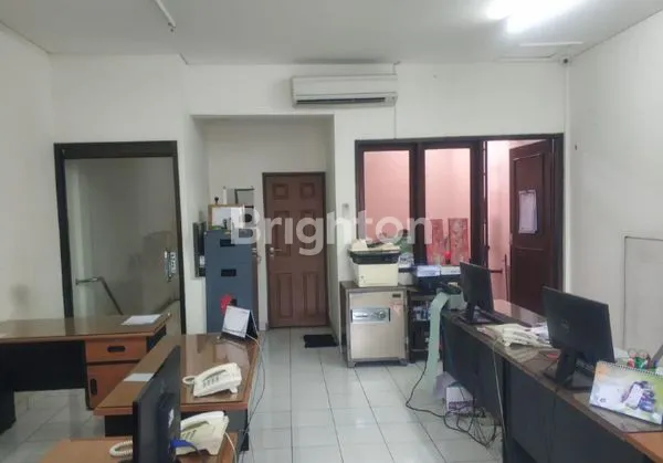 image STRATEGIS! RUKO 3 LT DI GATSU TIMUR DENPASAR (4)