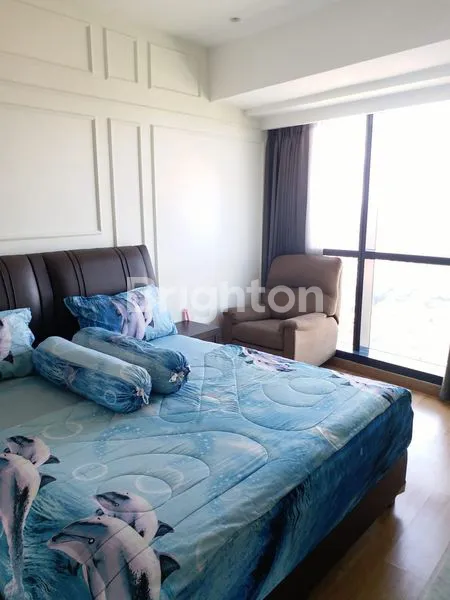 image APARTEMEN MEWAH FULLY FURNISHED 2BR, THE PEAK, PLAZA TUNJUNGAN, SURABAYA PUSAT (7)