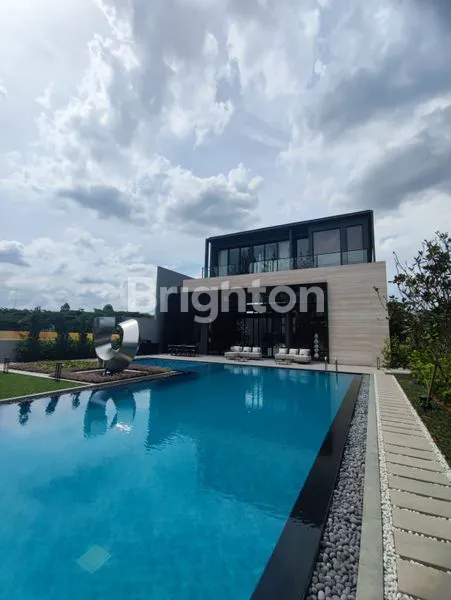 image SISA 1 UNIT! BSD MOST LUXURIOUS HOUSE AVAILABLE (1)