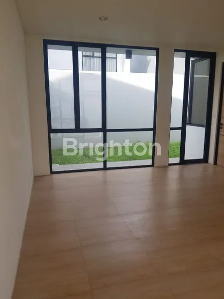 image DIJUAL CEPAT RUMAH BARU - LIPPO KARAWACI (4)