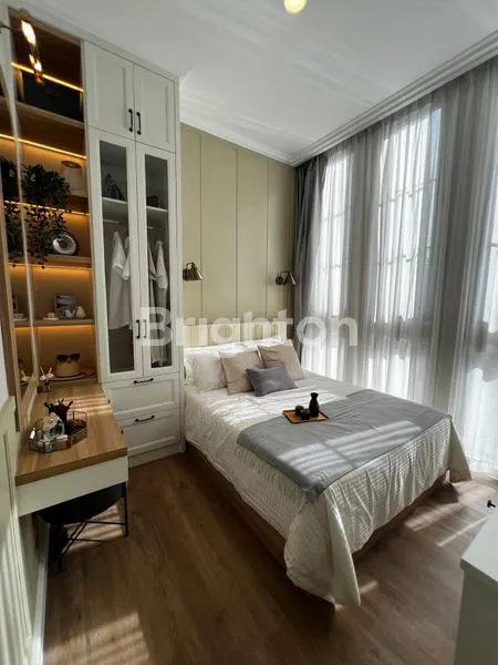 image BAYAR 5 JUTA PUNYA RUMAH 2 LANTAI ADA KOLAM RENANG, CASHBACK 100JUTA, 5 MENIT KE TOL (4)