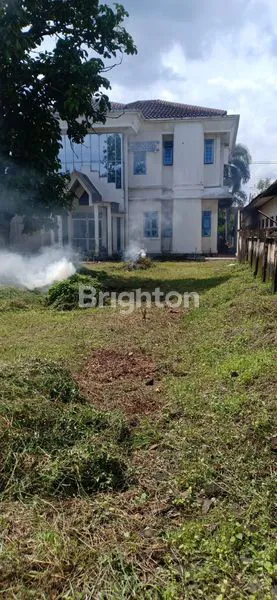 image RUMAH TENGAH KOTA NGAWI  (3)