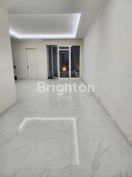 image BRAND NEW HOUSE SURABAYA TIMUR LAKE VIEW PANTAI MENTARI DEKAT BABATAN PANTAI PAKUWON CITY SUTOREJO MULYOSARI (5)