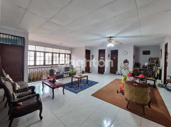 image HUNIAN STRATEGIS 7 KAMAR, DEKAT PEJATEN MALL (6)