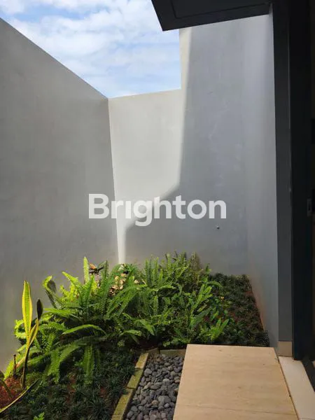 image RUMAH MEWAH TROPIS DI SENTUL (4)