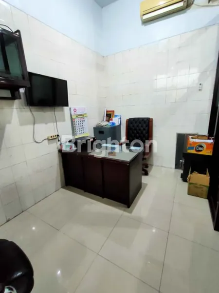 image RAYA BRATANG COCOK UNTUK SHOWROOM ATAU DEPOT LOKASI STRATEGIS JALANAN RAMAI (5)